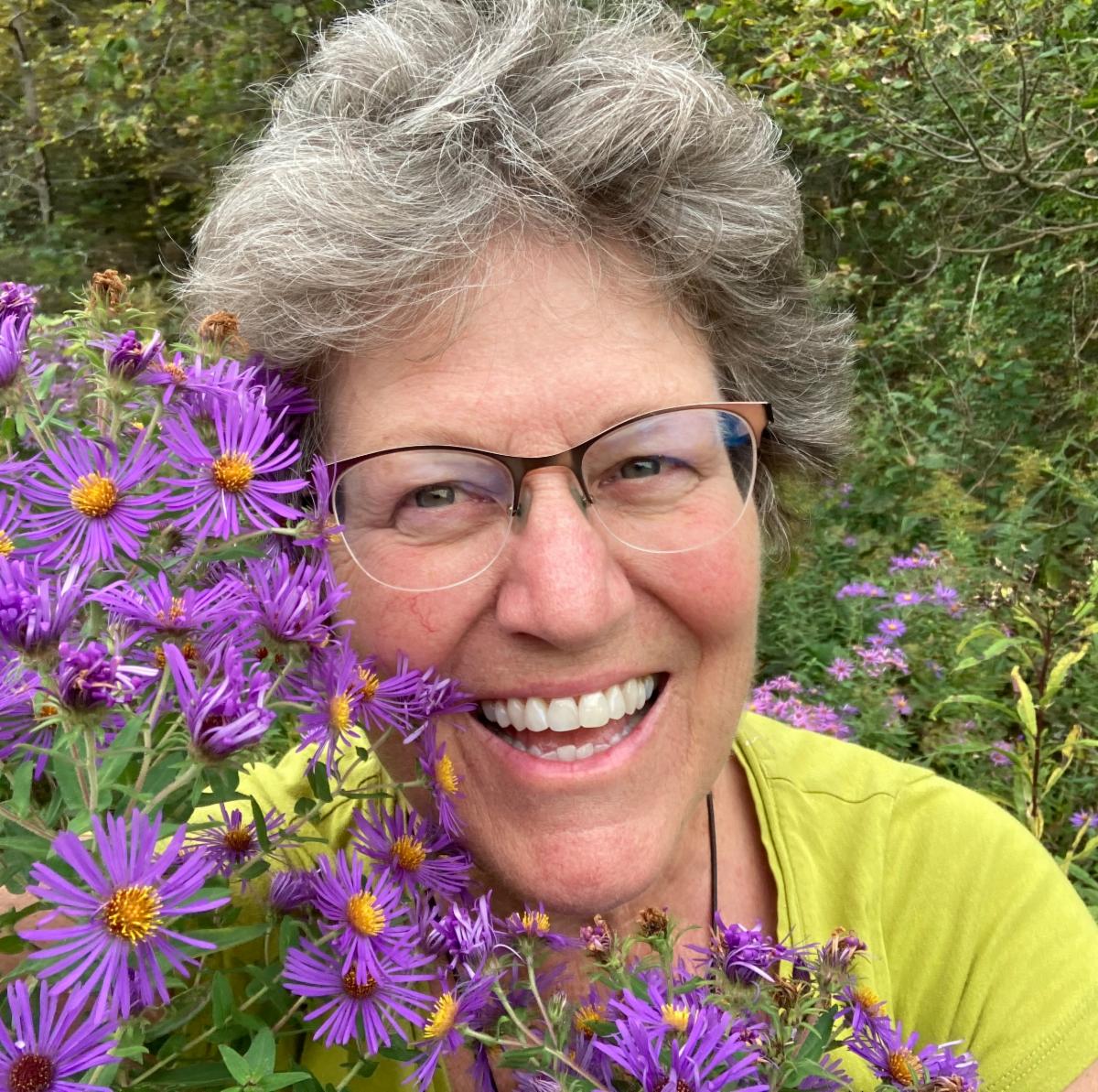 Connecticut Horticultural Society Zoom Talk: Personal Habitat: 30 Years of Wildlife Gardening with Julie Zickefoose